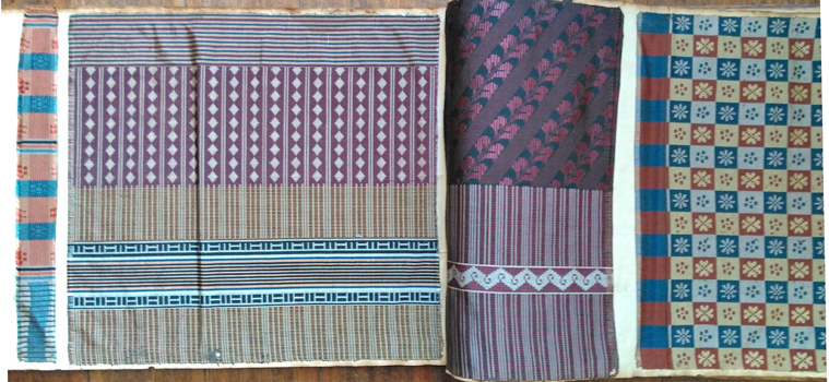 Japanese textiles. - Sample book of woven ribbed silk and brocades for decoration and furnishing.